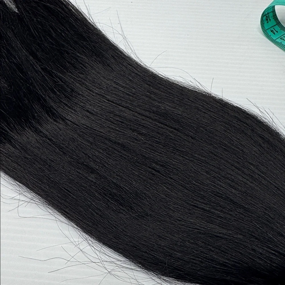19” Human Hair Blend Straight Bundle – Natural Black, Soft Silky Weft, Heat-Safe
